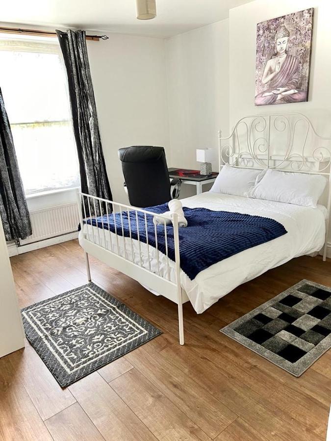 Shadwell Holiday Rooms Londra Dış mekan fotoğraf
