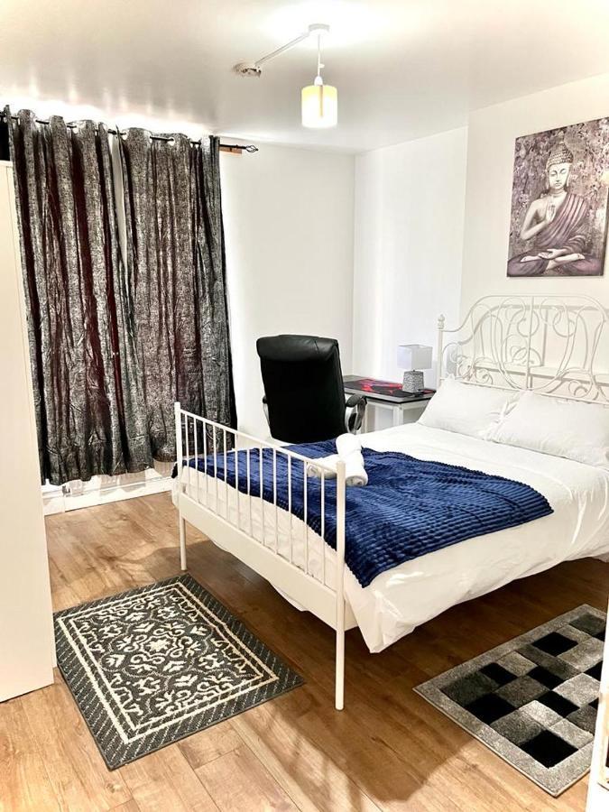Shadwell Holiday Rooms Londra Dış mekan fotoğraf